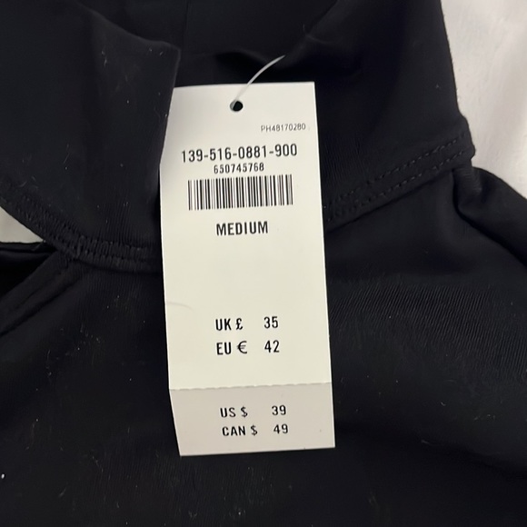 Abercrombie & Fitch Cutout One Should Longsleeve Top - Picture 3 of 5